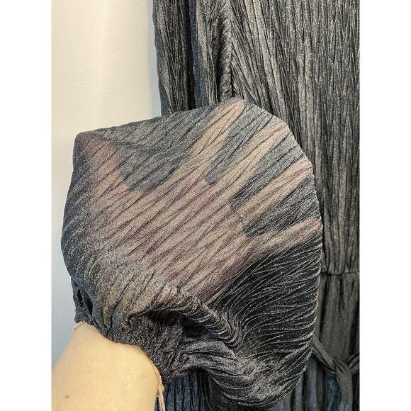 She + Sky Black Mini Dress - Picture 4 of 9